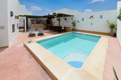 Image de Casa Chloe, Con Increíble Terraza con Billar y Piscina Privada