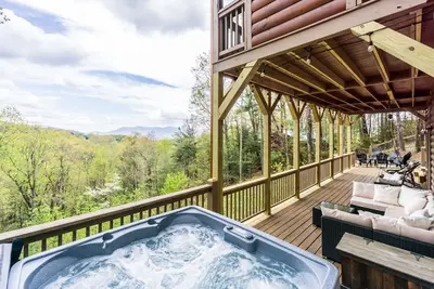 Image de Mountain getaway with breathtaking views. Pet Friendly!