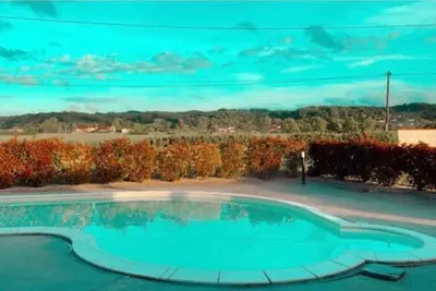 Image de Villa moderne dans joli village