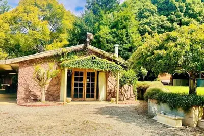 Image de The Cherry Blossom Suite - with spa and fireplace