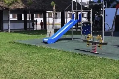 Image de 5 minutes to the Beach complex with swimming pool