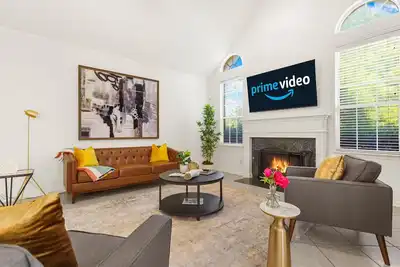 Image de Luxe Serene Hotel Setup home perfect for Families & Long Stays