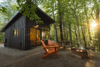 Image de Modern, luxurious cabin in the woods - 19