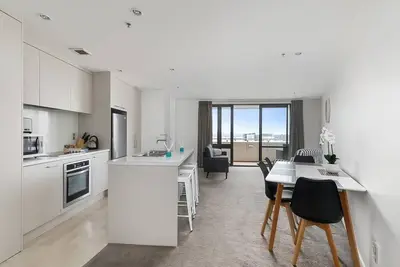 Image de Beautiful Sky Tower View w/ Parking: Zodiak Stays