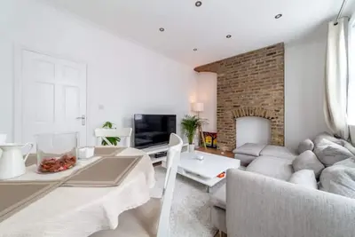 Image de 2 Bedroom Duplex Apartment