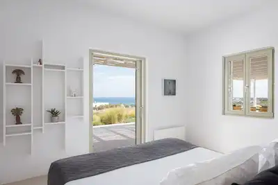 Antiparos Atelier Paros