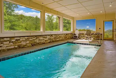 Image de Grouse Mtn Lodge: Indoor Pool, Mtn View, Theater, Game Room, Hot Tub, WiFi