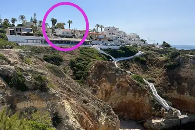 Image de C A S A N O V A \nBeach Villa with Amazing Sea View, Only 5 min Walk to Carvoeiro