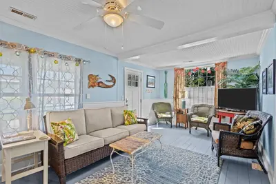 Image de Quiet Hideaway Half a Mile to the Beach a Mile to the Boardwalk\nLinens Included!