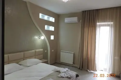 Image de it is a good and big apartment