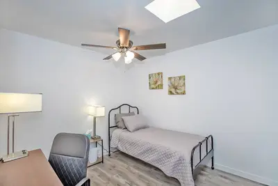 Image de Entire - Pristine & Modern Condo