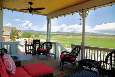 Image de Spacious Home on Lake w/ Rocky Mountain Views - 15 Min to Boulder