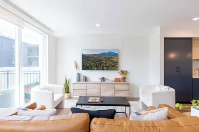 Image de New Downtown Hailey Condo with Rooftop Hot Tub