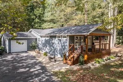 Image de Luxury retreat in the heart of Monteagle!