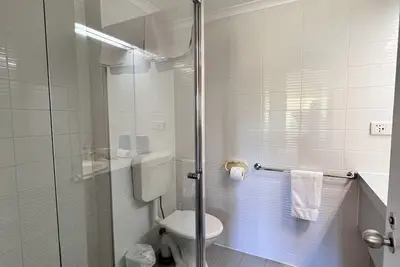 Image de Ensuite Room in City 436