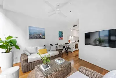 Image de Luxe 2bed/2Bath/Park in Newstead