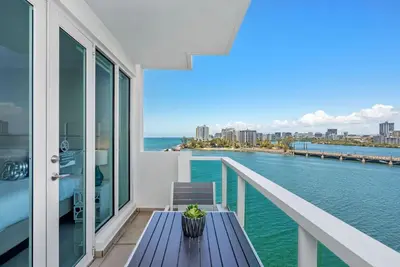 Image de The Sunrise Studio | Balcony & Ocean Views | Pool