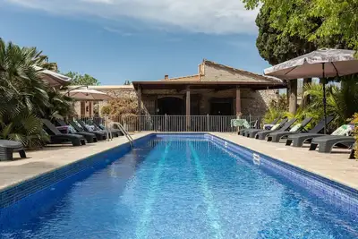 Villa \"Masia Notari Casabona\" avec piscine privée, 2 terrasses privées et Wi-Fi