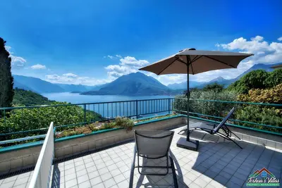 Image de Appartement \"Sunset\" avec vue sur le lac, terrasse et Wi-Fi