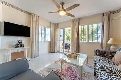 Image de Appartement 'Casa Zebra Club Caronte' avec vue sur la mer, Wi-Fi et climatisation