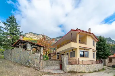 Image de Maison de vacances Kalabaka pour 1 - 12 personnes avec 6 chambres à coucher - Maison de vacances