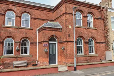 Image de The Old Station House, pet friendly, with hot tub in Withernsea