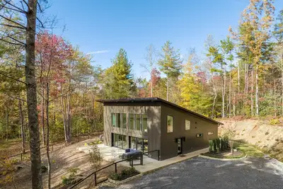 Image de Mountain Modern Hideaway perfectly located 20 minutes from Asheville