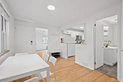 Stylish & Modern 2Bd Apt in Millvale\/Lawrenceville