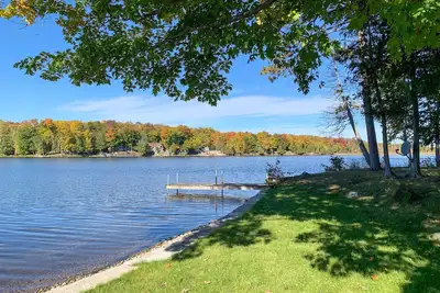 Image de Beautiful 3 Bedroom Cottage - Waterfront