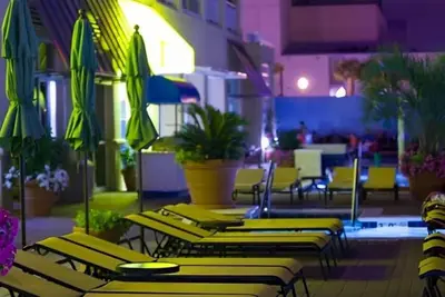 Image de City View 2 Bedroom on Virginia Beach.