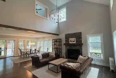 Image de New Listing! Modern Luxury Catskills Retreat