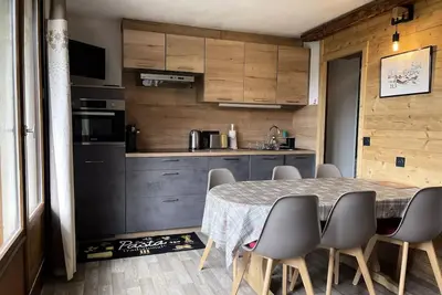 Image de Appartement cosy et calme proche du village