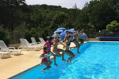 Image de Mobil-Home Privilège 4 Pièces 6 Personnes Climatisé + Tv 2sdb