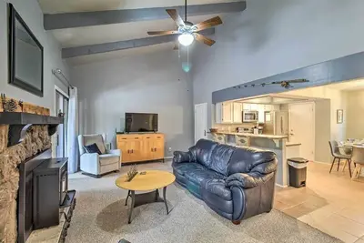 Image de Apartment in Pinetop Community w/ Gas Grill!