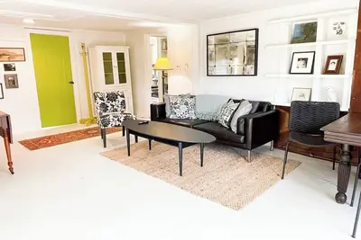 Image de The Farmhouse @ The Barn Swallow in Ivy