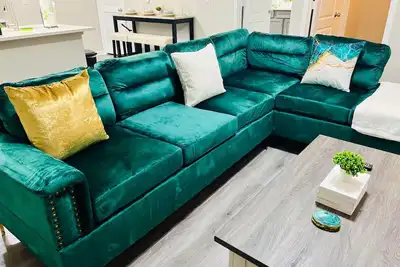 Image de Beautiful Queen Unit- Houston Suburbs