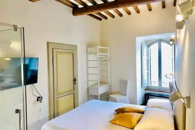 Sapphire Room