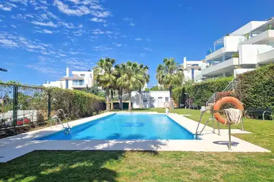 Image de 3 bedroom Garden level apt - Near Cabopino