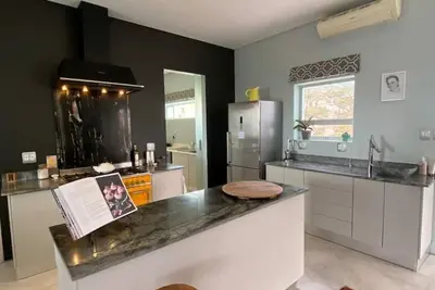 Image de Mountain & Seaside Retreat Within a Unesco Biosphere -