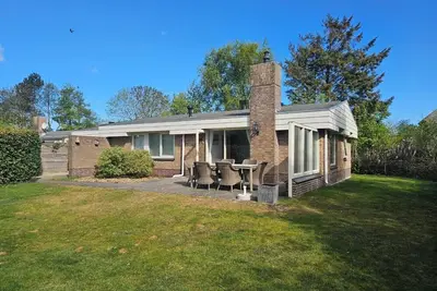 Image de Valkenhoek has lots of privacy near outdoor pool and distance to beach 1, 5 km