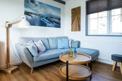 Image de Friese Antillen is a courtyard of 8 homes near of the beach and village Hollum.