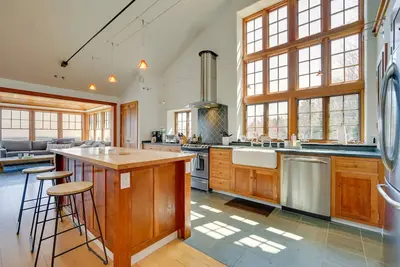 Image de Peaceful Marlboro Vacation Rental w/ Sauna & Yard!