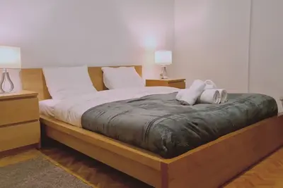 Image de Stay Mythos Down Town House