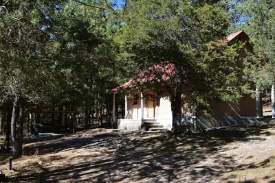 Image de Cabaña Familiar en el Bosque Parque La Pirámide