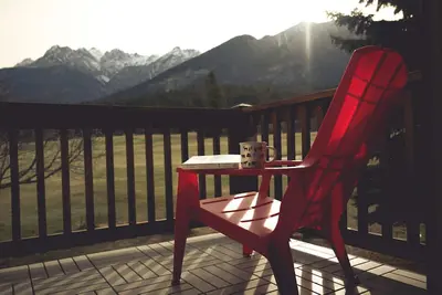 Image de Family Cottage Located in the Heart of Fairmont Hot Spring