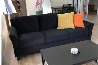Image de Brand New Room with Essentials
