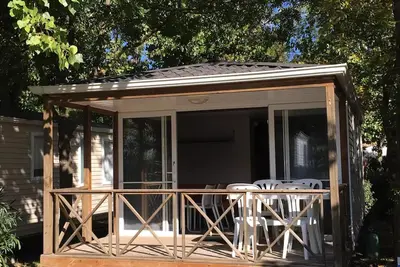 Image de Mobil home Nature Confort 25m² (2 ch- 4 pers) + climatisation + Terrasse couverte 4 personnes