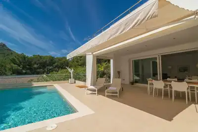 Image de Carritx 4 - Stunning villa very close to the sea, with private pool and free WiFi.