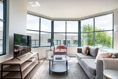 Image de Ideal South Beach 2br w/ Pool, Tennis, Spa, by Blueground