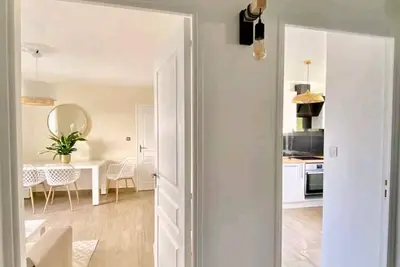 Image de Plein cœur Port Marianne + Parking, proximité centre ville et plages